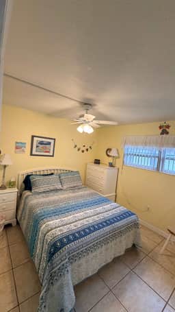 2 Bedroom Condo with Beach Access - Image 4